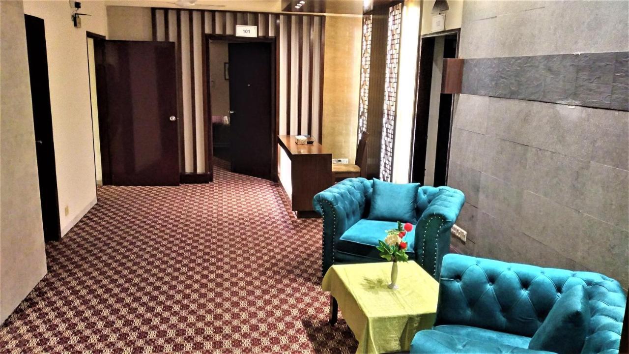 Center Point Apartment داكا المظهر الخارجي الصورة