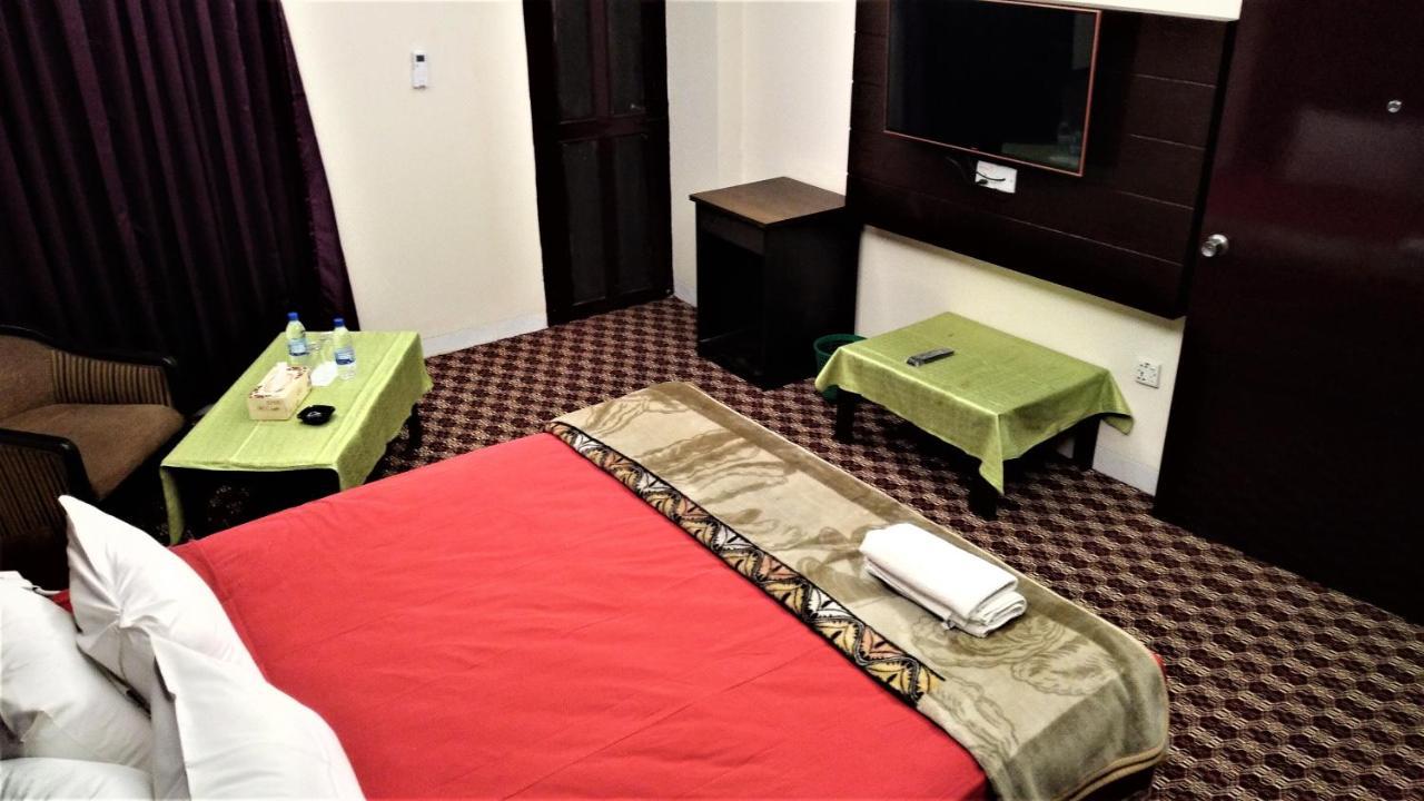 Center Point Apartment داكا المظهر الخارجي الصورة