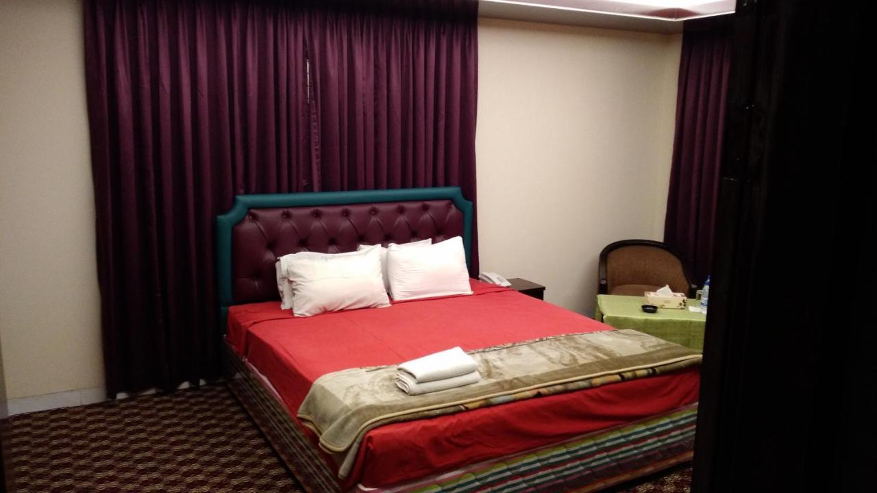 Center Point Apartment داكا المظهر الخارجي الصورة