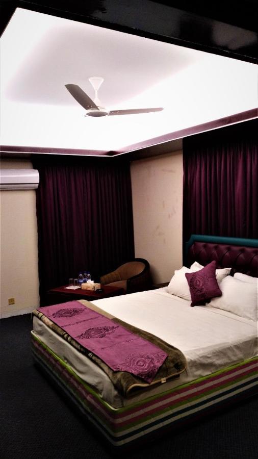 Center Point Apartment داكا المظهر الخارجي الصورة